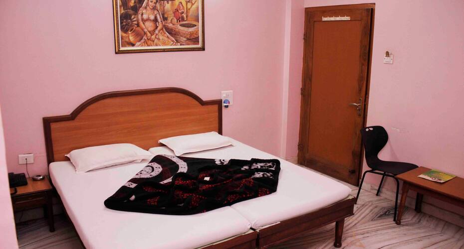Hotel Gem Plaza, Jaipur 4